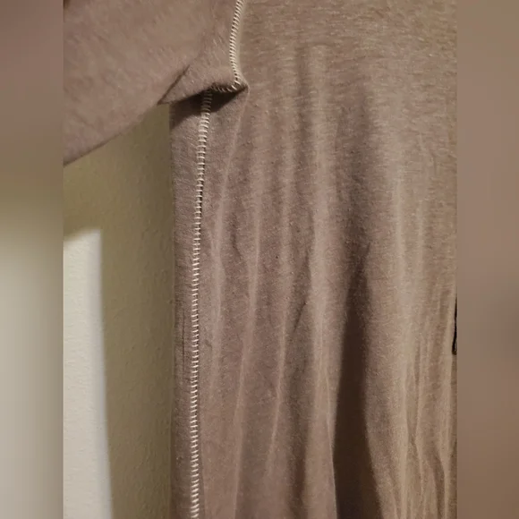 Women's Gimnicks hi-low tunic top size medium - Picture 9 of 9